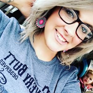 Meet your Posher, Nancie lynn